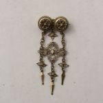 889 5002 BROOCH